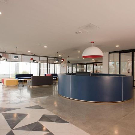 Livup Suites En Zona Iteso 萨波潘 外观 照片