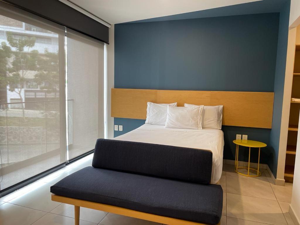 Livup Suites En Zona Iteso 萨波潘 外观 照片