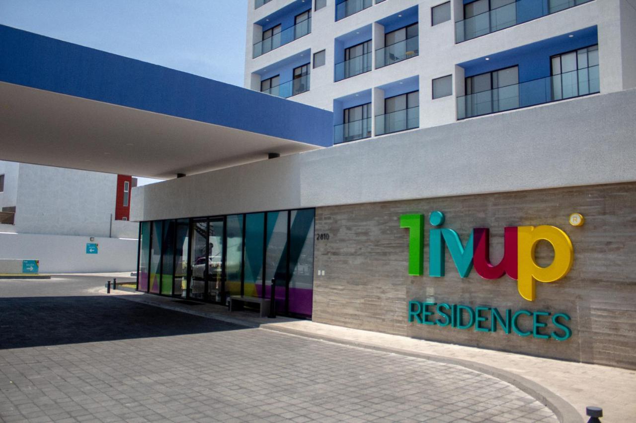Livup Suites En Zona Iteso 萨波潘 外观 照片