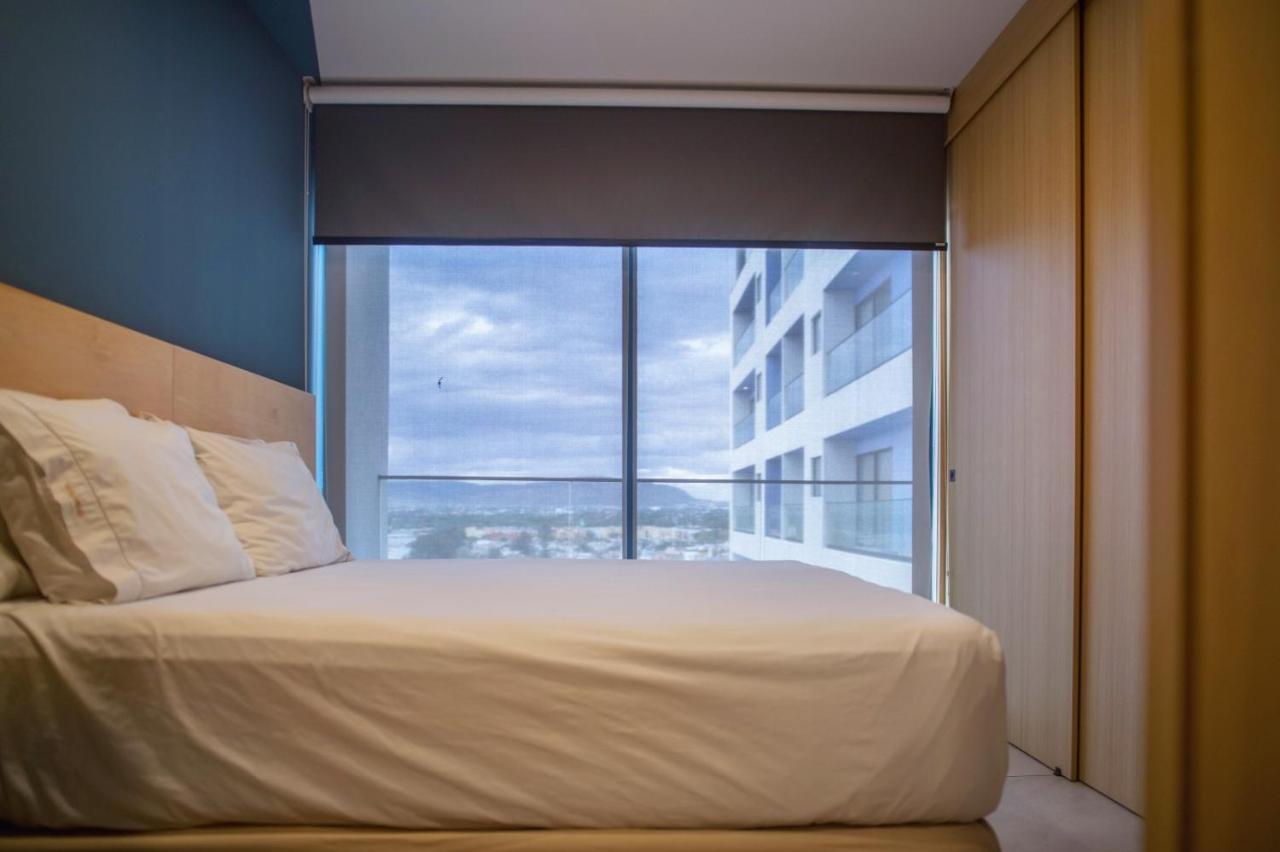 Livup Suites En Zona Iteso 萨波潘 外观 照片